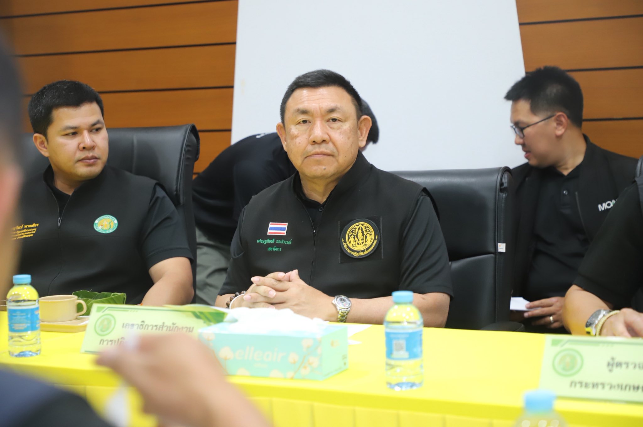 title - ข่าวดีชาวกระบี่ รมช.เกษตรฯ ลงพื้นที่ติดตามโปรเจกต์ยักษ์ ส.ป.ก. เร่งพัฒนาโครงสร้างพื้นฐานแปลงพื้นที่เป้าหมาย คทช. ในเขตปฏิรูปที่ดิน กว่า 4,300 ไร่ มุ่งสร้างอาชีพอย่างยั่งยืน